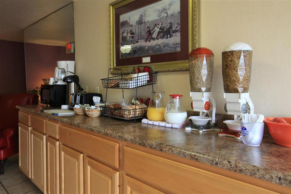 Americas Best Value Inn Ashtabula/Austinburg Restaurant foto